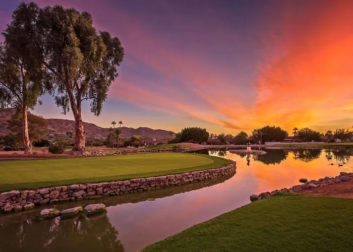 Mountain Shadows Scottsdale Resort 5*